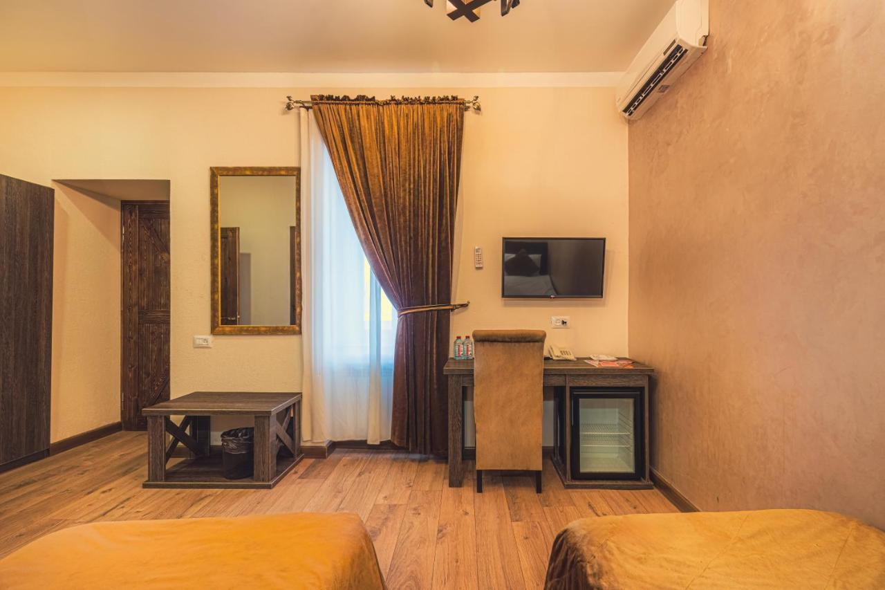 Passaje Old Hotel Баку Екстериор снимка