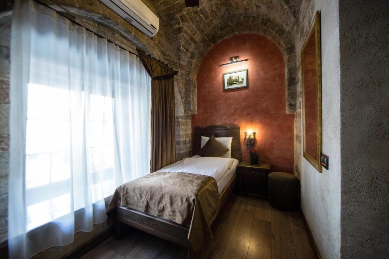 Passaje Old Hotel Баку Екстериор снимка