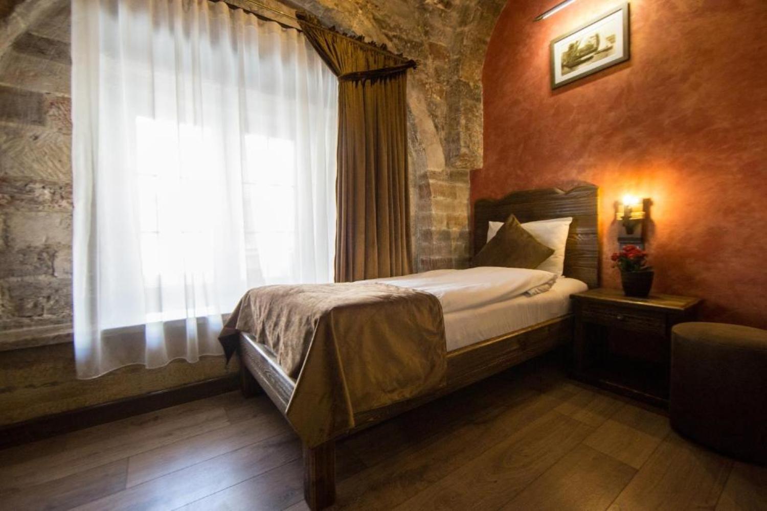 Passaje Old Hotel Баку Екстериор снимка