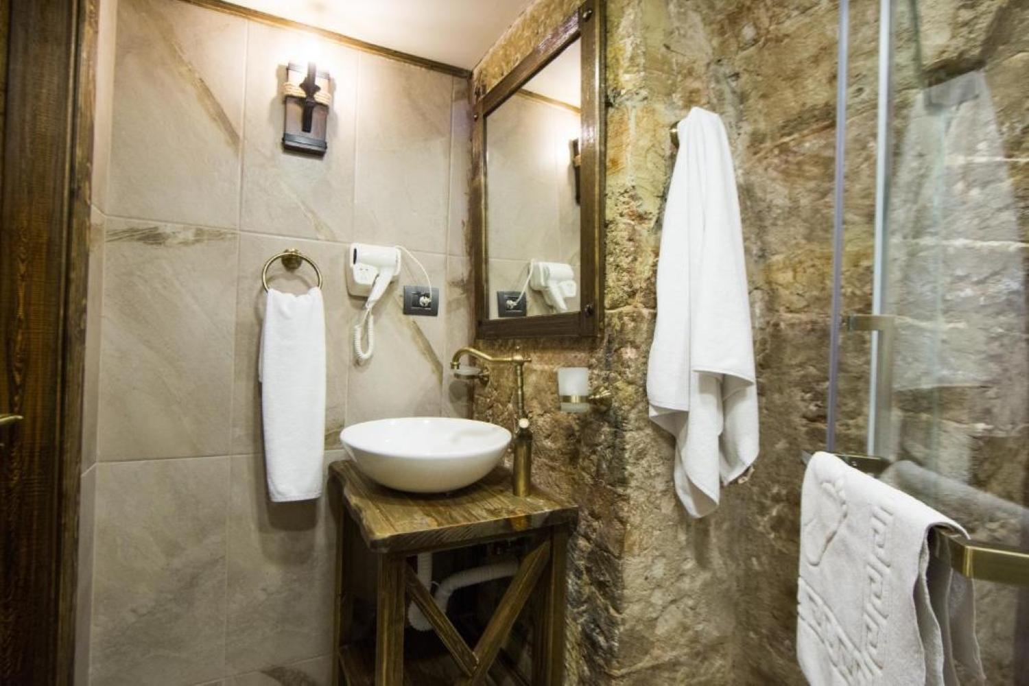 Passaje Old Hotel Баку Екстериор снимка